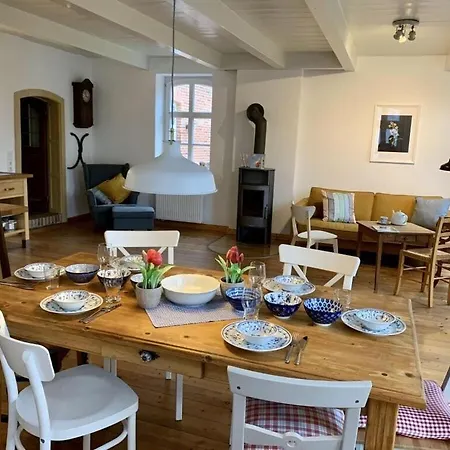 In For 4 People Casa de Férias *